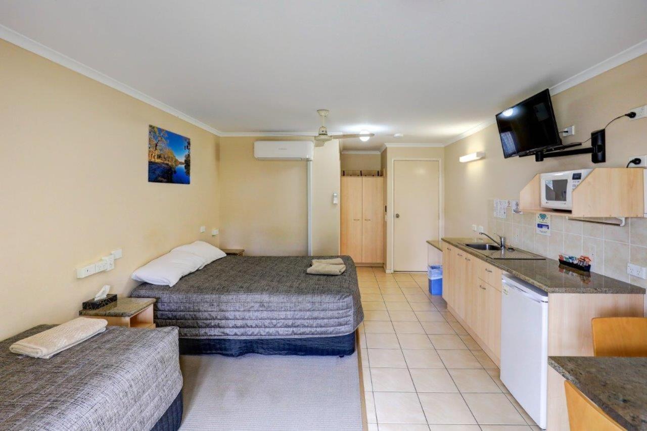 Tambo Mill Motel & Caravan Park Exterior photo