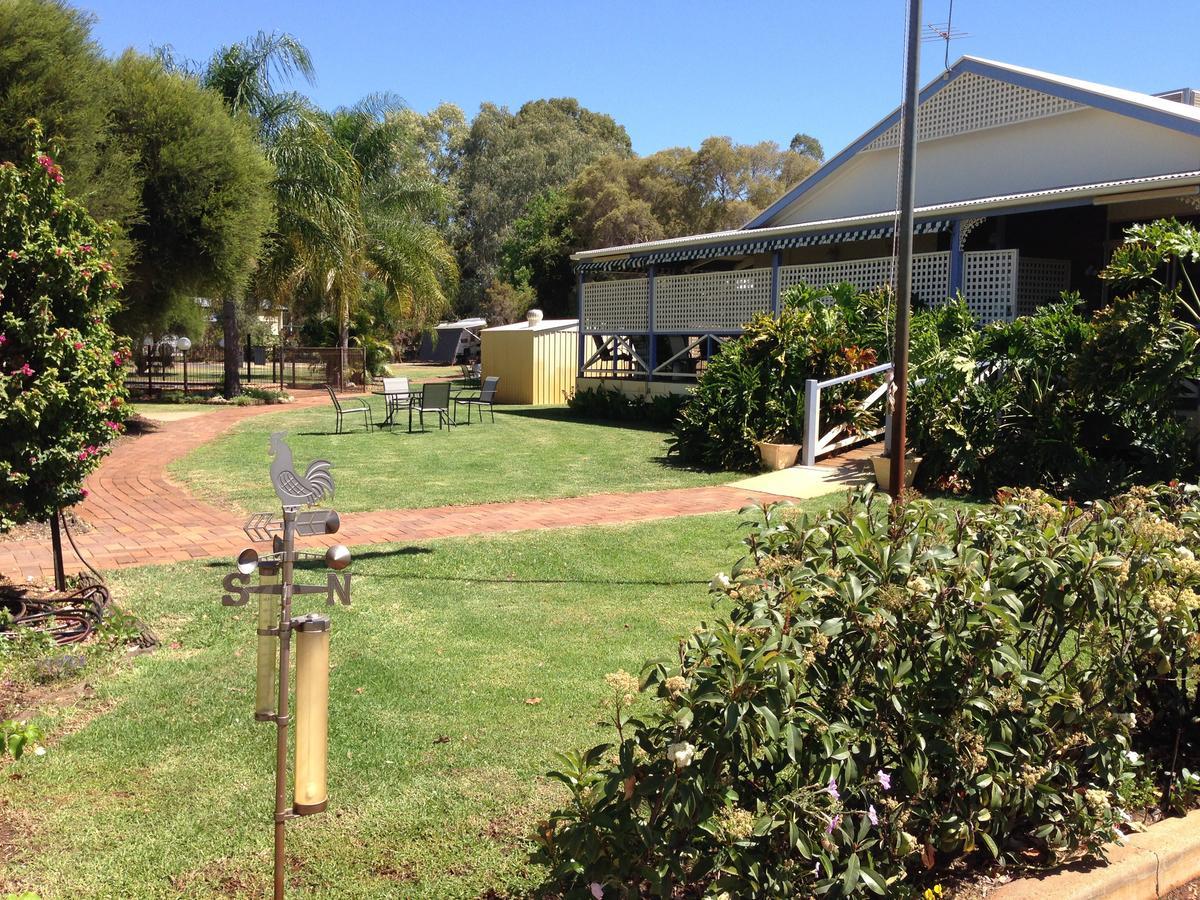 Tambo Mill Motel & Caravan Park Room photo