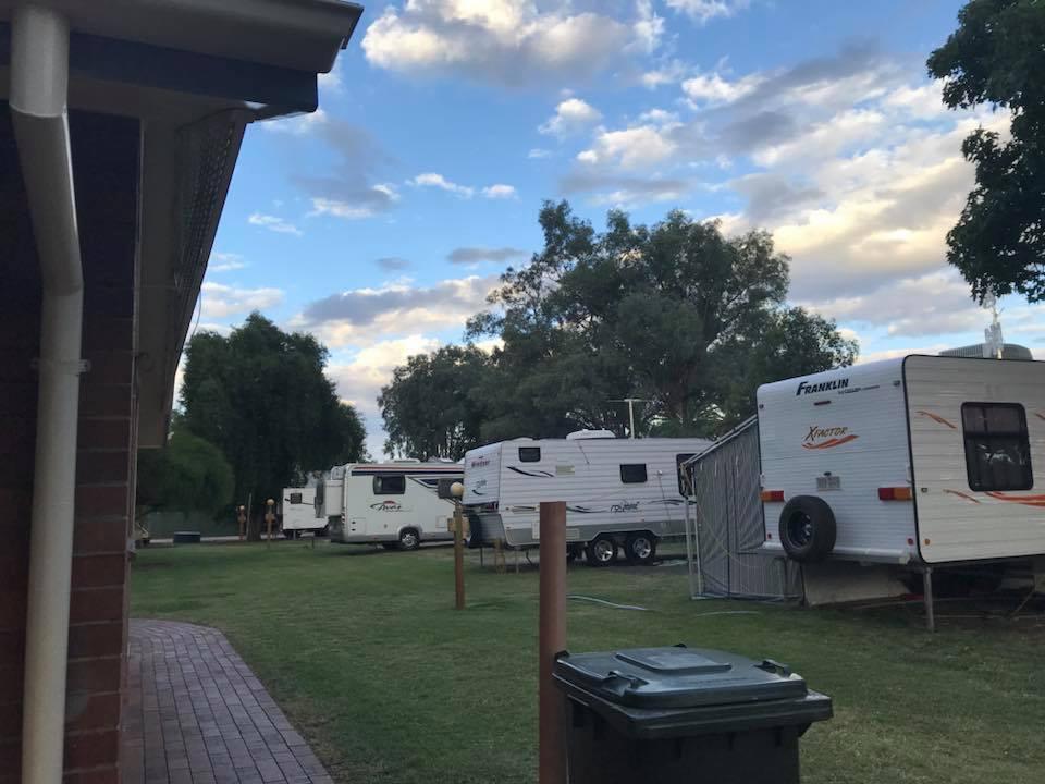 Tambo Mill Motel & Caravan Park Exterior photo