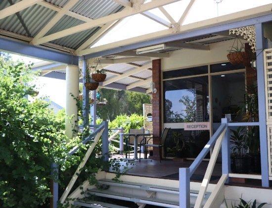 Tambo Mill Motel & Caravan Park Exterior photo